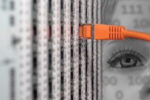 ネットワーク事業社でEmotet　関係者なりすますメールに気付けず感染【都築電気】