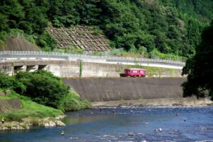 「長良川鉄道」メール誤送信で旅客情報512件流出　従業員宛先チェック漏れ