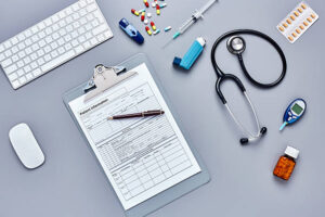 従業員が患者の電子カルテSNSで拡散【近畿大学病院】