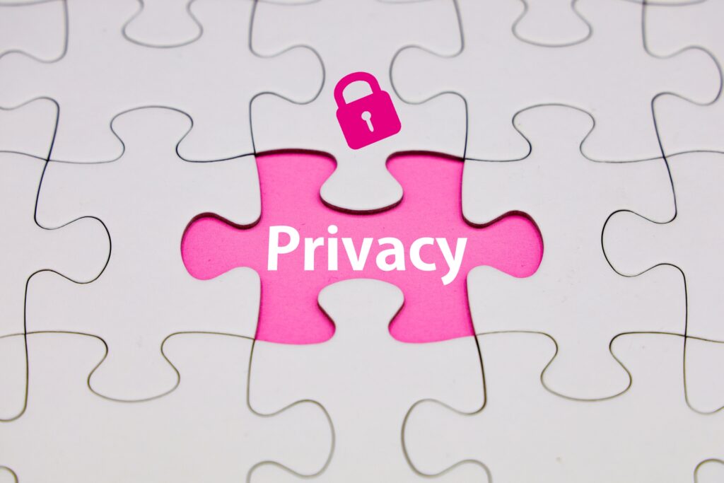 【最新】プライバシーマークとは？Pマーク取得方法と必要書類、取得までの流れを解説