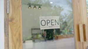 飲食店向けwebショップ9,120件の個人情報流出　3年間第三者のシステム改ざんか【トータル WEB SHOP】