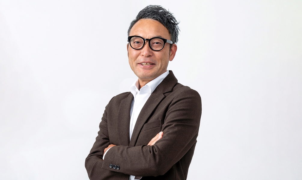加藤　忠行